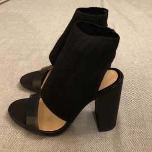 Zara Woman Open Toe Block Heels, Size Euro 37 (US 6.5)